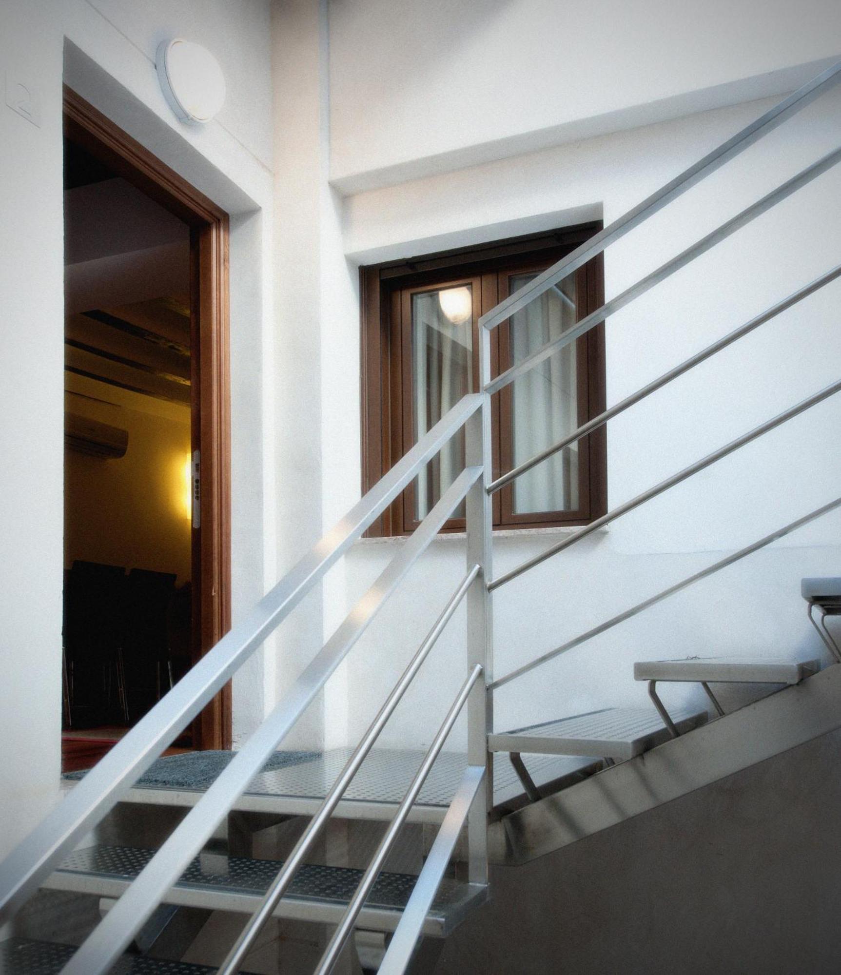 Apartamentos Abad Toledo Bilik gambar