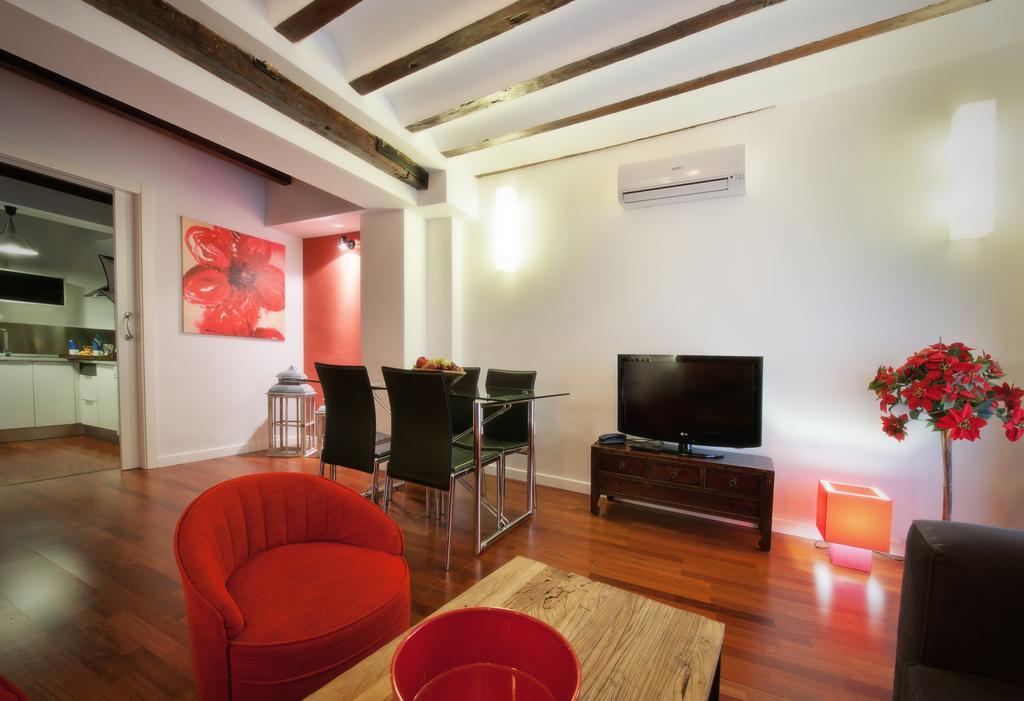 Apartamentos Abad Toledo Bilik gambar