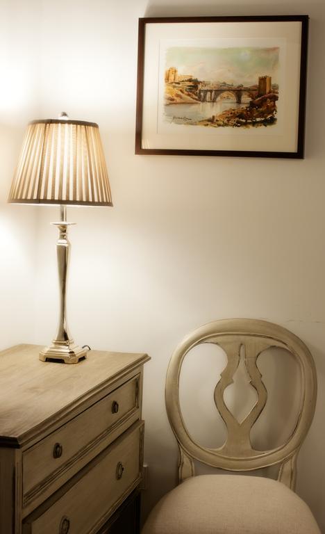 Apartamentos Abad Toledo Bilik gambar